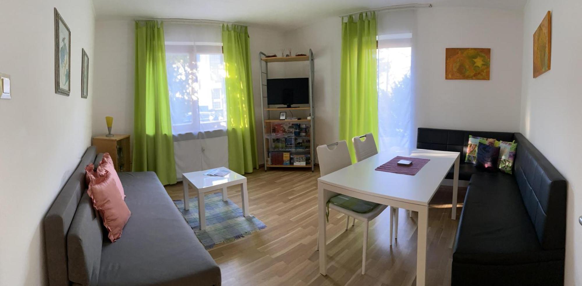 Ferien-Und-Messeappartement-Falke Fürth Esterno foto